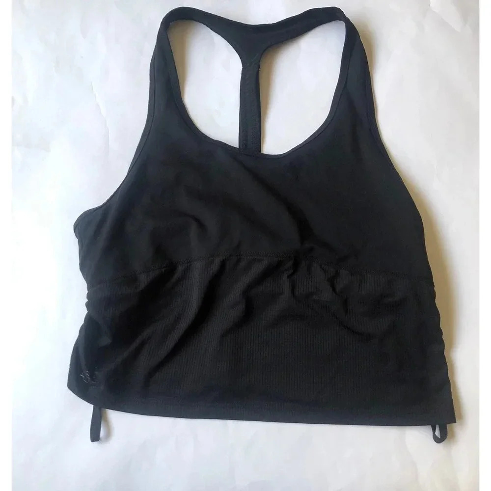 Fabletics Midi Sports bra